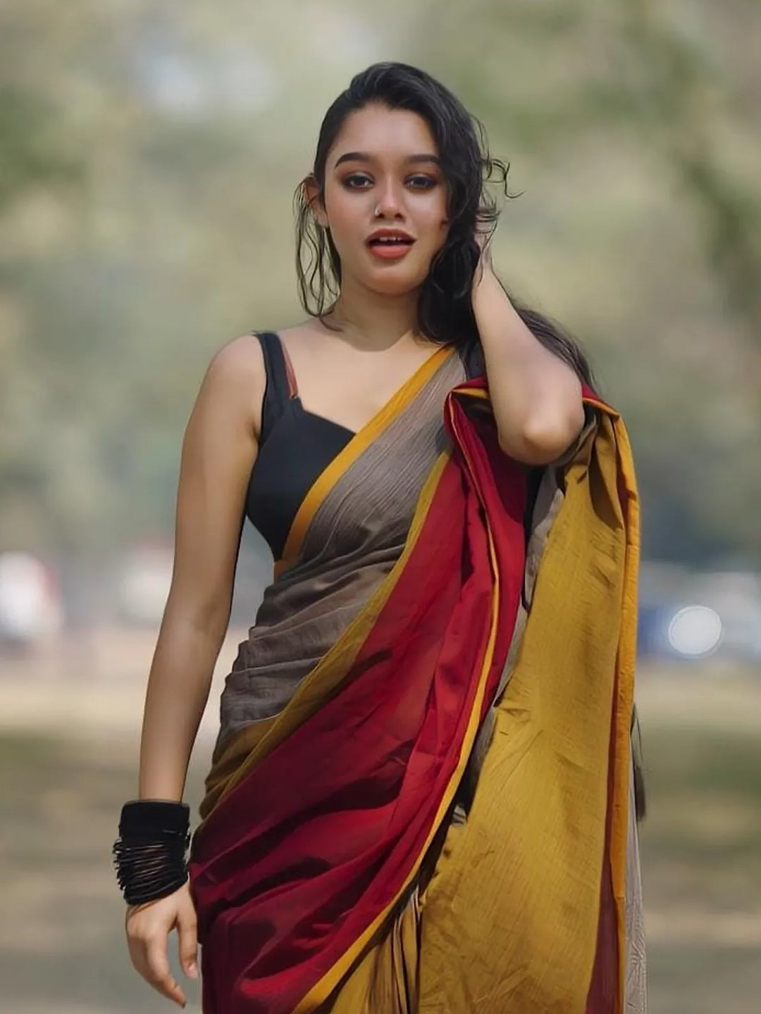 MultiColor Premium Mol Cotton Solid Saree For Women