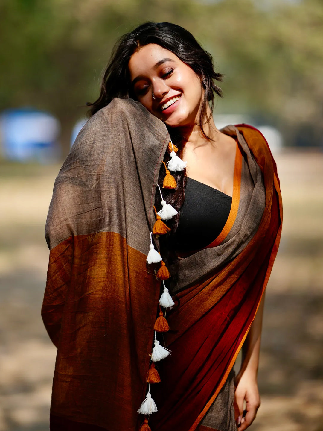 MultiColor Premium Mol Cotton Solid Saree For Women